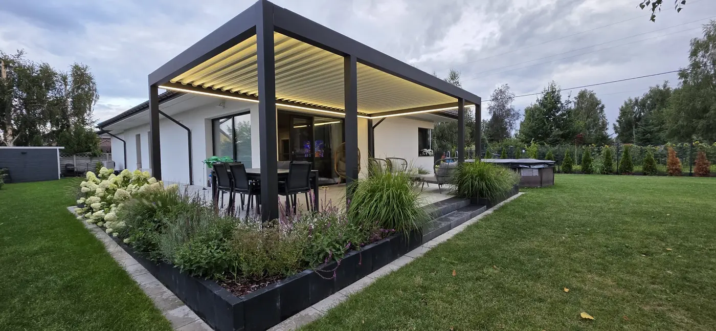Pergola aluminiowa KAMET — realizacja 09