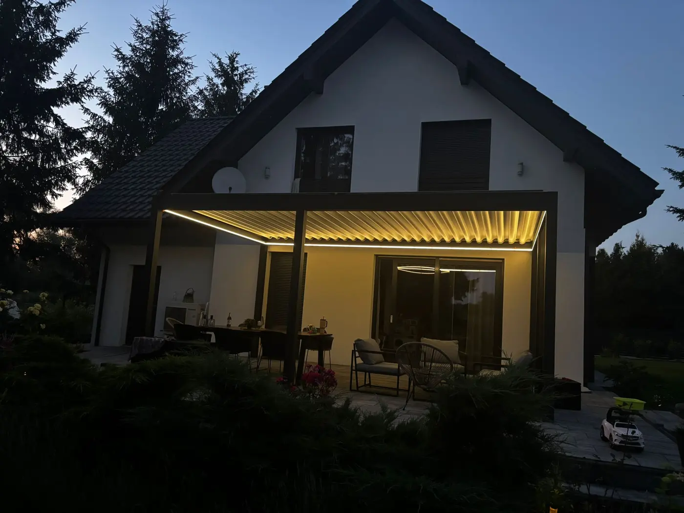 Pergola aluminiowa KAMET — realizacja 45