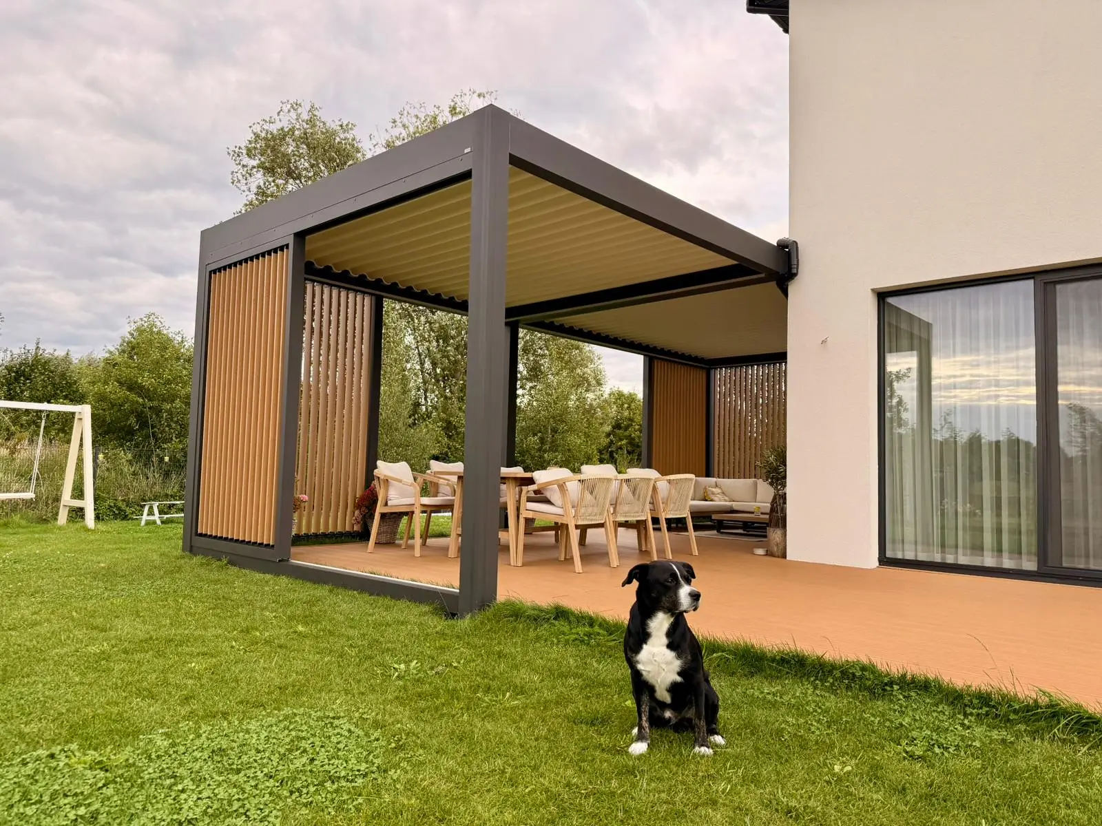Pergola aluminiowa KAMET — realizacja 60
